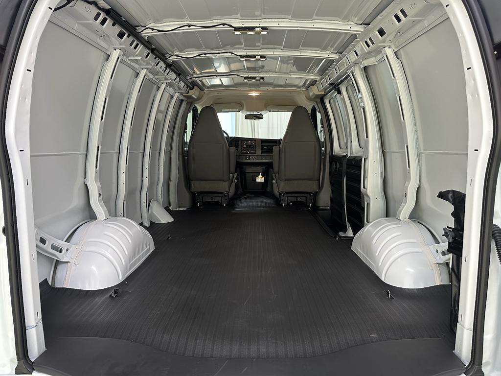 new 2025 Chevrolet Express 2500 car, priced at $41,400