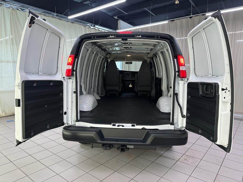 new 2025 Chevrolet Express 2500 car, priced at $41,400