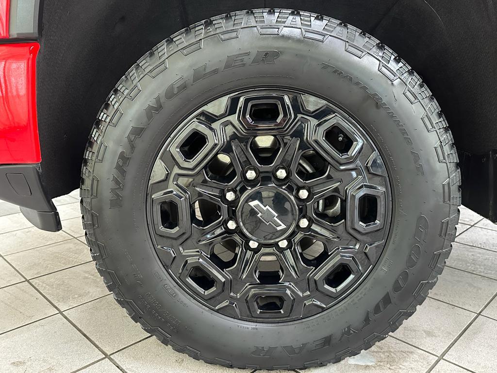 used 2024 Chevrolet Silverado 2500 car, priced at $63,885