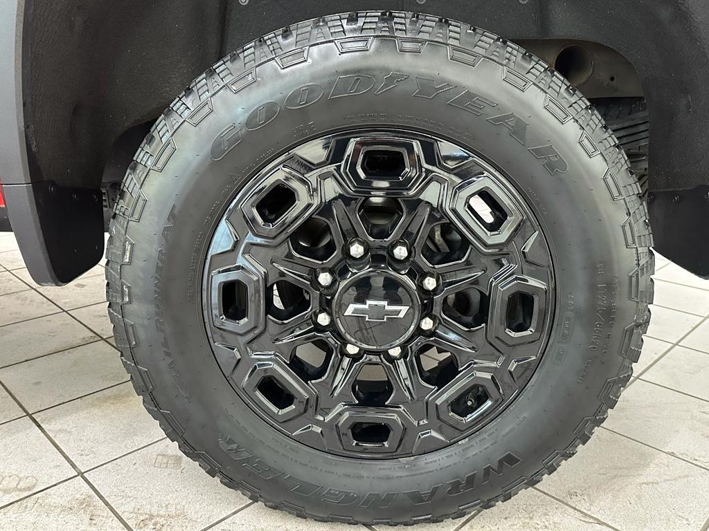 used 2024 Chevrolet Silverado 2500 car, priced at $63,885