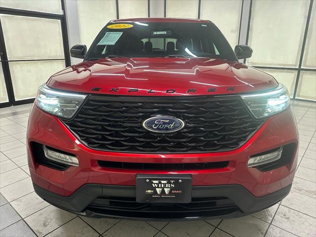 used 2022 Ford Explorer car, priced at $37,334