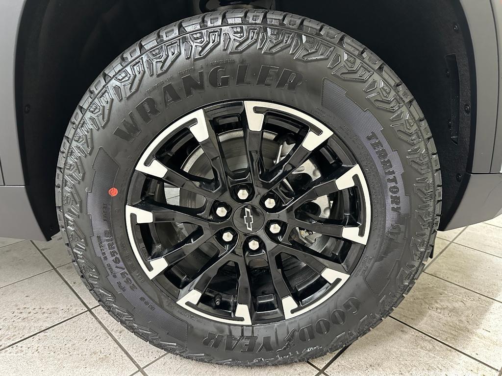 new 2026 Chevrolet Traverse car, priced at $55,565