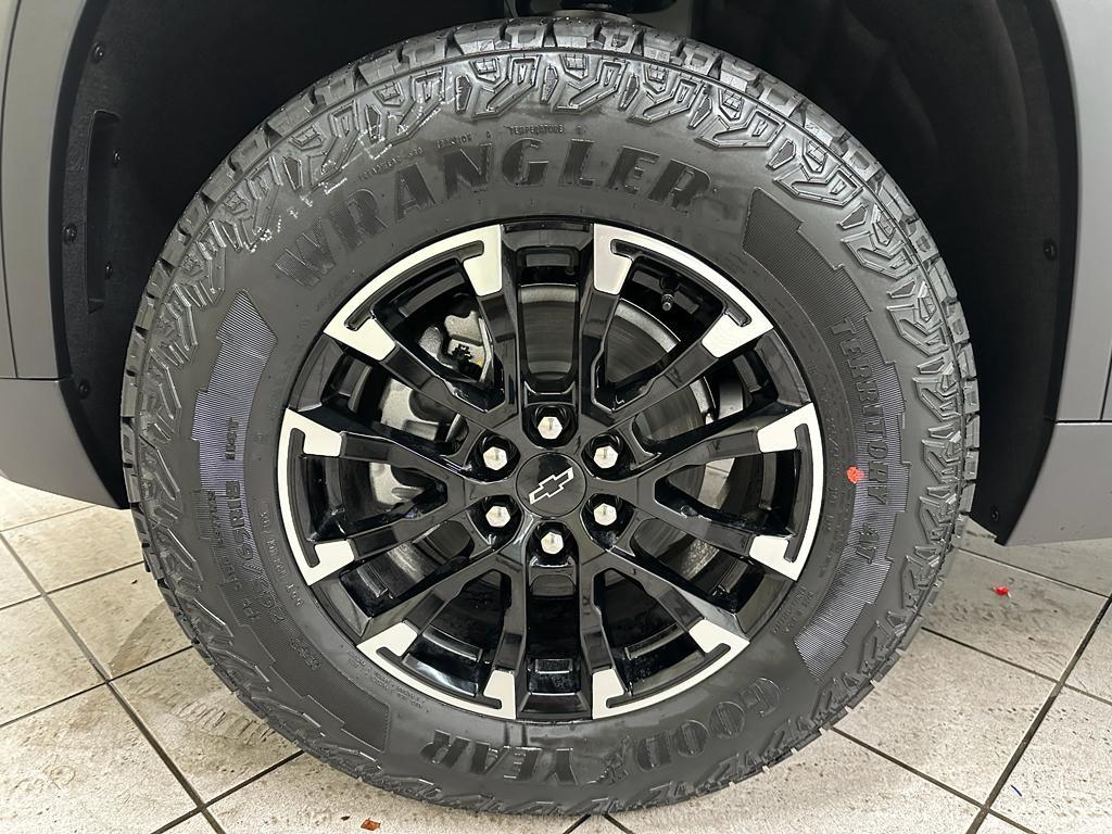 new 2026 Chevrolet Traverse car, priced at $55,565