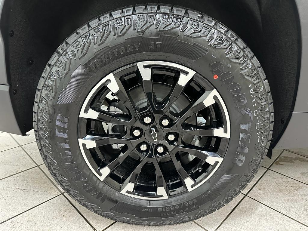 new 2026 Chevrolet Traverse car, priced at $55,565