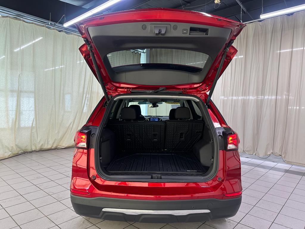 used 2022 Chevrolet Equinox car, priced at $19,988