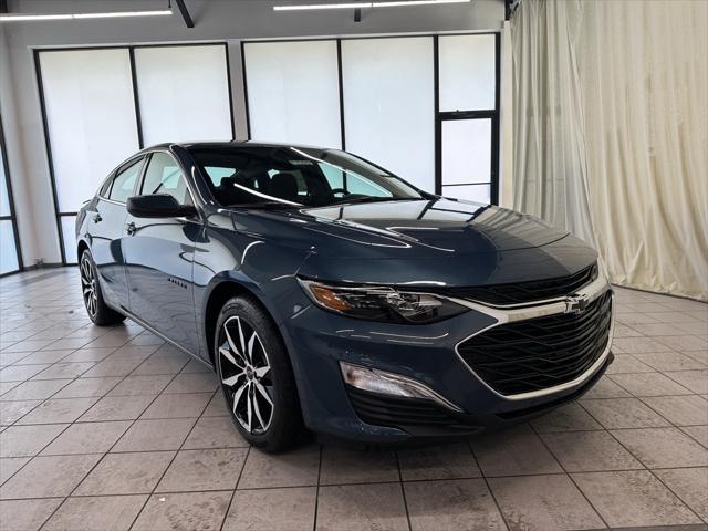 new 2025 Chevrolet Malibu car, priced at $25,696