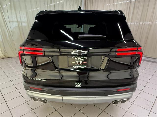 new 2025 Chevrolet Traverse car, priced at $41,990