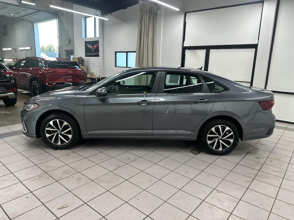 used 2025 Volkswagen Jetta car, priced at $20,885