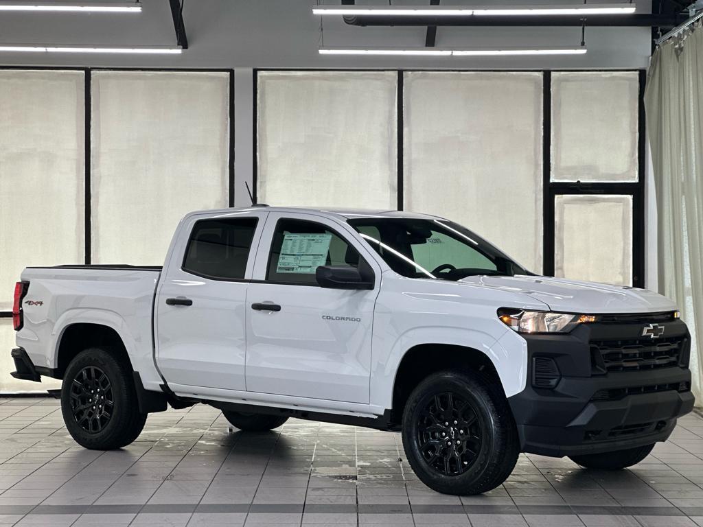 new 2025 Chevrolet Colorado car, priced at $36,011