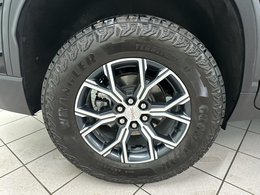 used 2024 GMC Acadia car, priced at $45,885