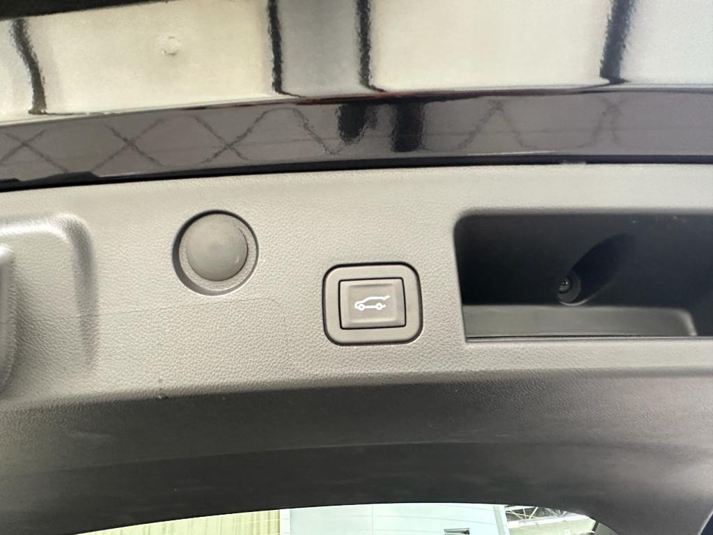 new 2026 Chevrolet Equinox car, priced at $32,703