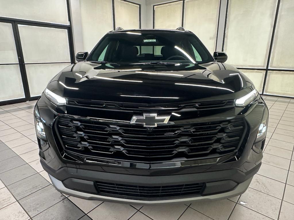 new 2026 Chevrolet Equinox car, priced at $32,703