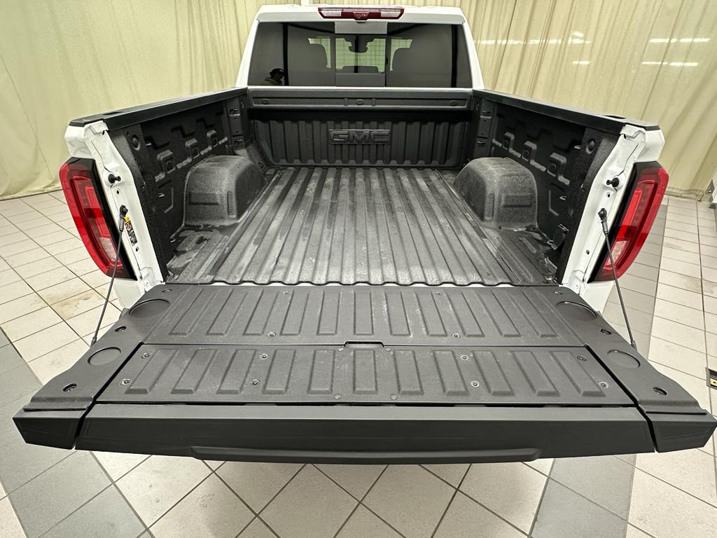 new 2026 GMC Sierra 1500 car, priced at $68,928