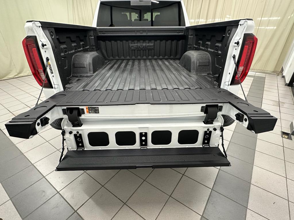 new 2026 GMC Sierra 1500 car, priced at $68,928
