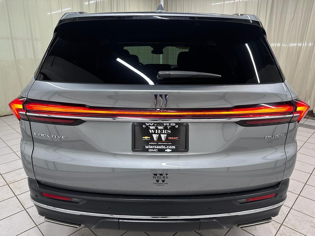 used 2025 Buick Enclave car, priced at $36,885