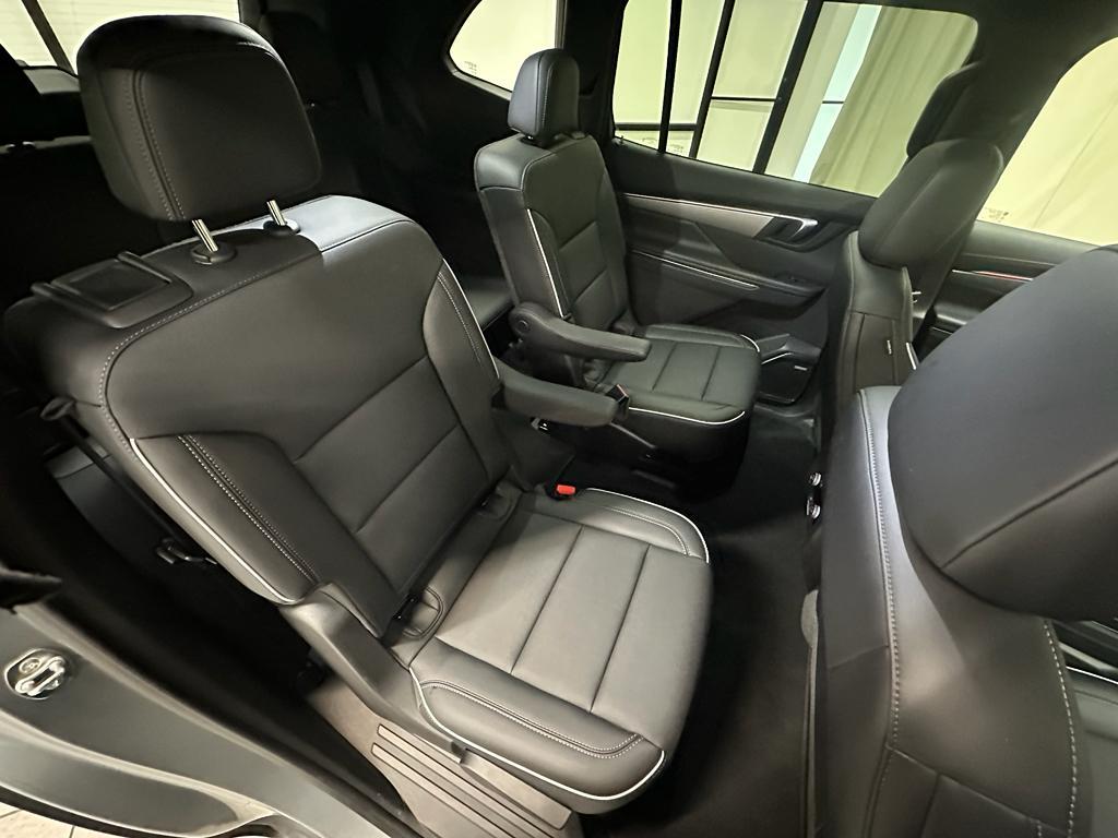 used 2025 Buick Enclave car, priced at $36,885