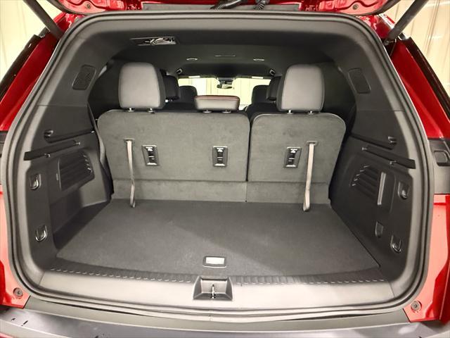 new 2025 Chevrolet Traverse car, priced at $48,614