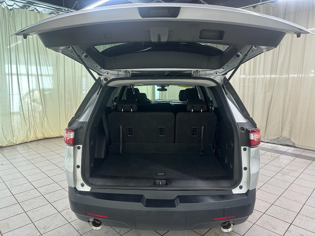 used 2018 Chevrolet Traverse car, priced at $12,984