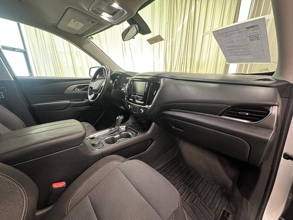 used 2018 Chevrolet Traverse car, priced at $12,984