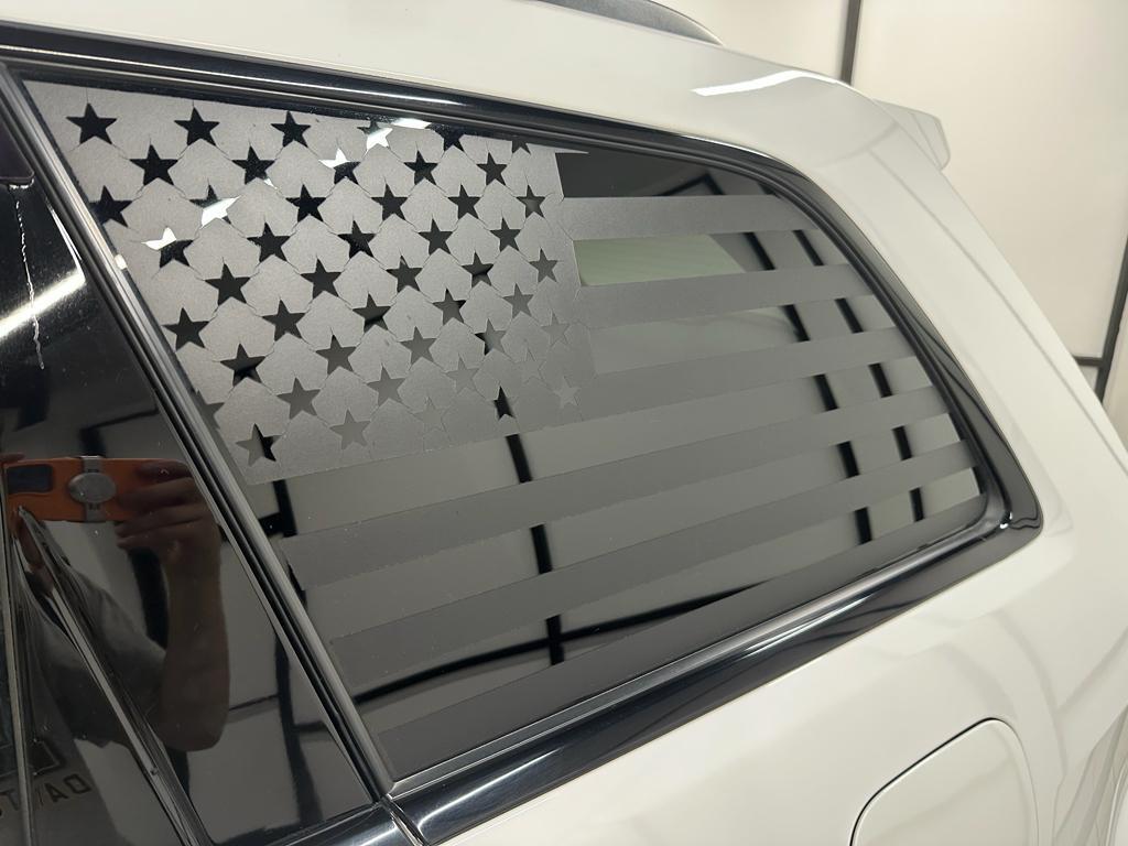 used 2021 Jeep Grand Cherokee car, priced at $23,975