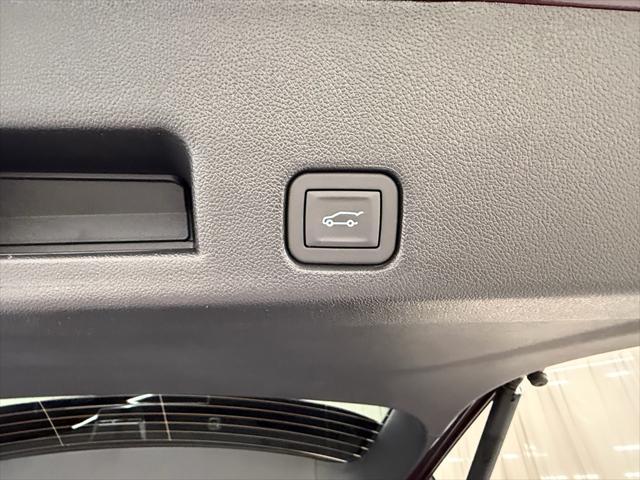 new 2025 Chevrolet Traverse car, priced at $55,665