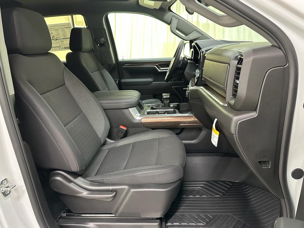 new 2026 Chevrolet Silverado 1500 car, priced at $58,905