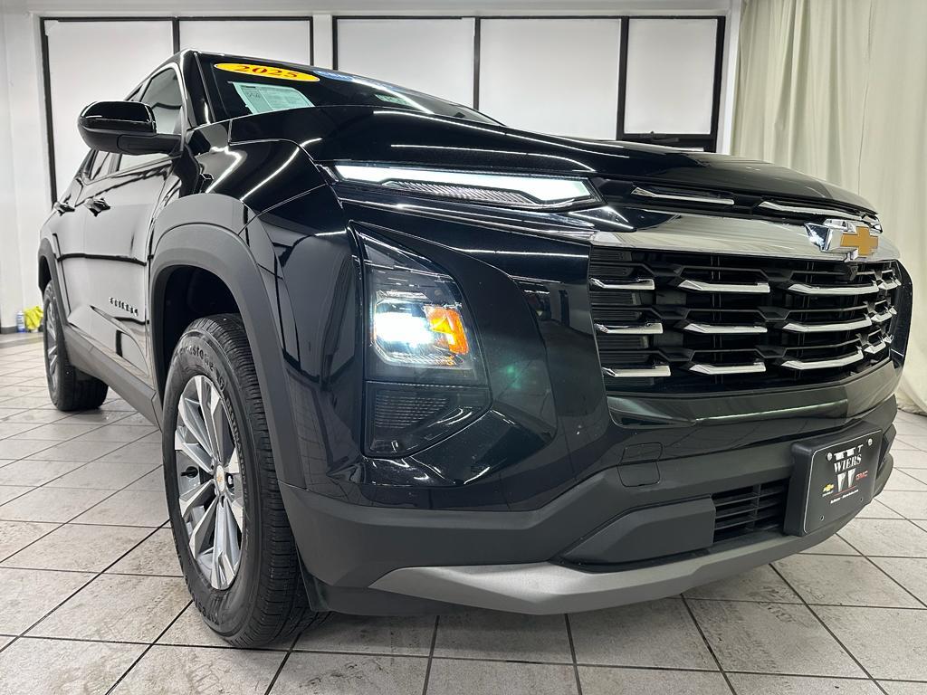 used 2025 Chevrolet Equinox car, priced at $23,988