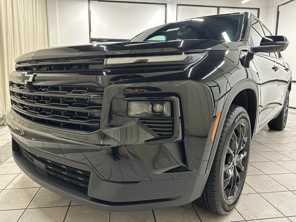 new 2026 Chevrolet Traverse car, priced at $45,317