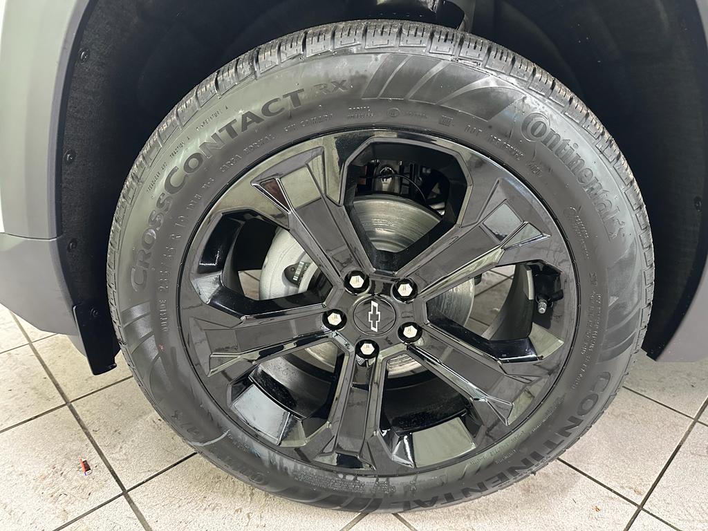 new 2026 Chevrolet Equinox car, priced at $34,551