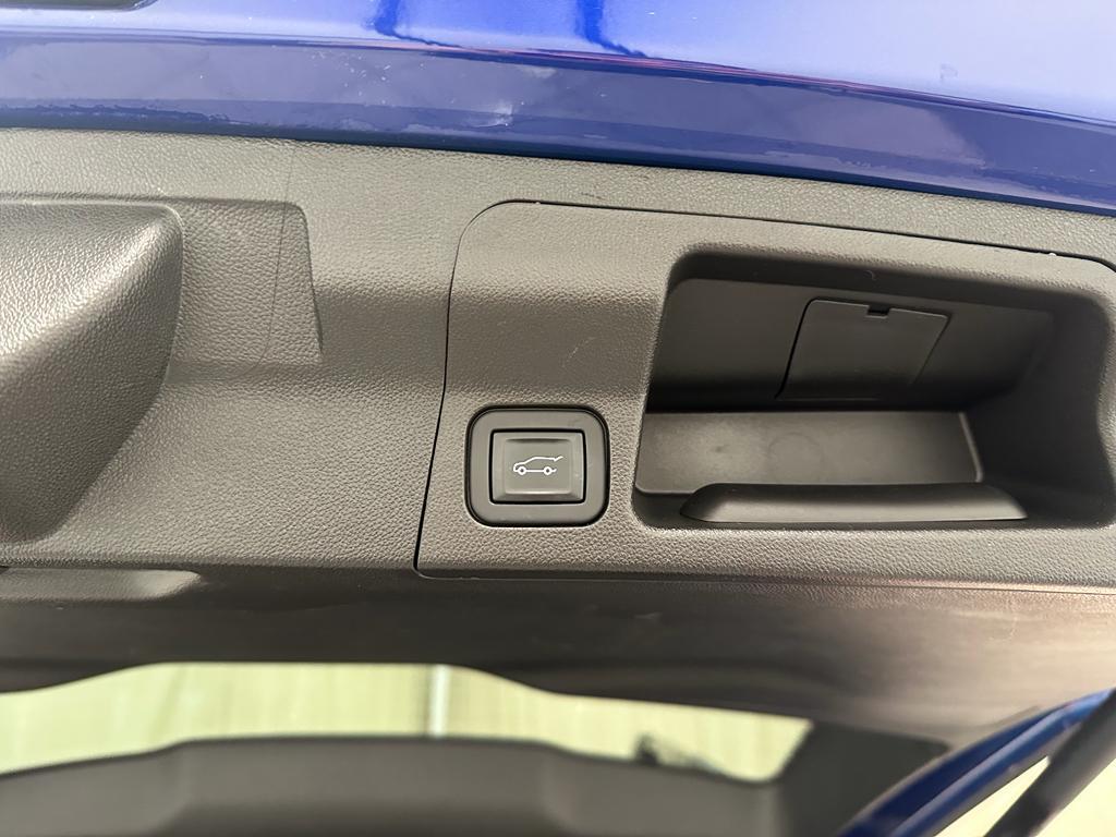 used 2023 GMC Acadia car, priced at $36,988