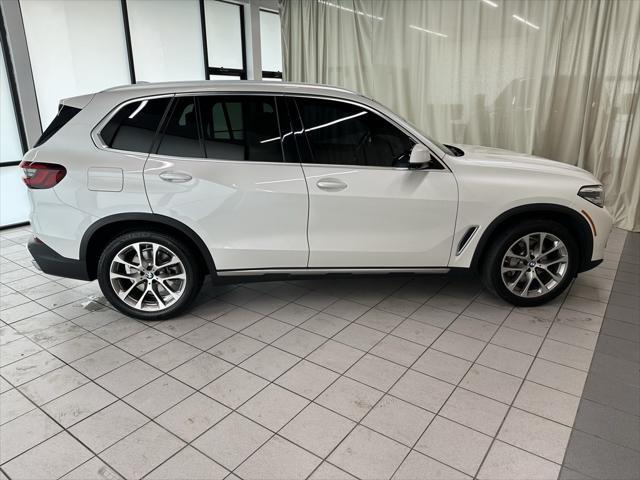 used 2021 BMW X5 car, priced at $34,885