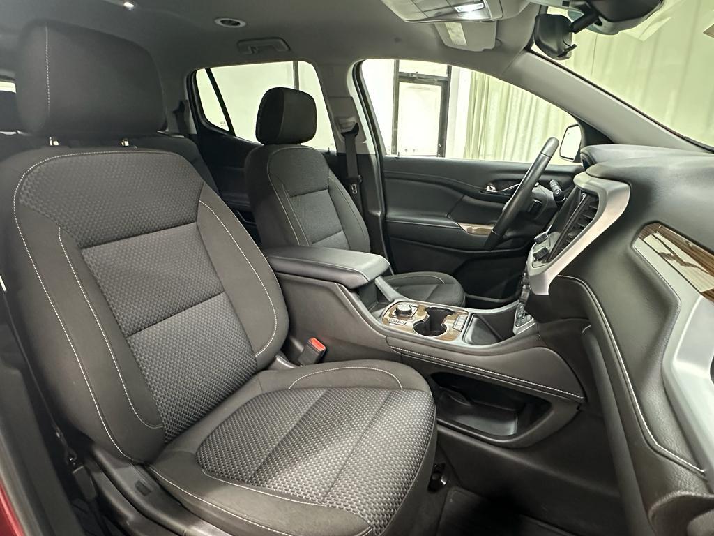 used 2023 GMC Acadia car, priced at $26,788