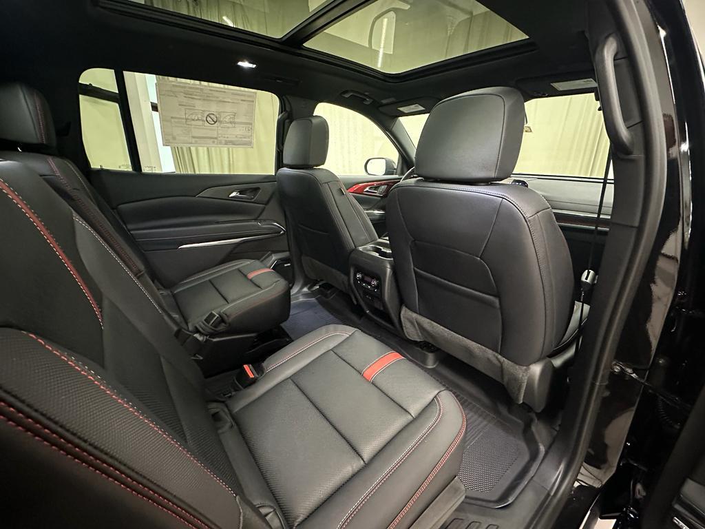 new 2026 Chevrolet Traverse car, priced at $58,771