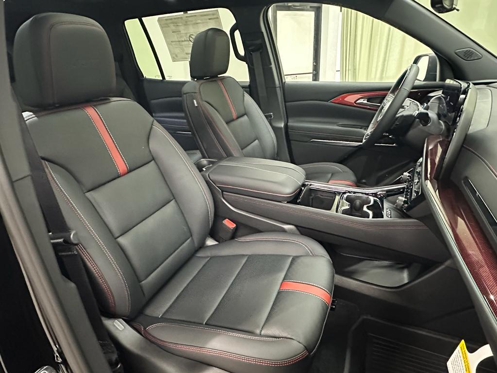 new 2026 Chevrolet Traverse car, priced at $58,771