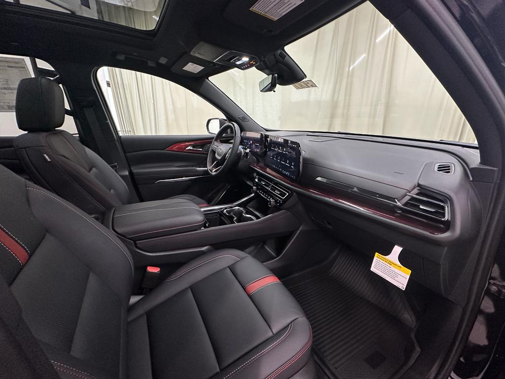 new 2026 Chevrolet Traverse car, priced at $58,771