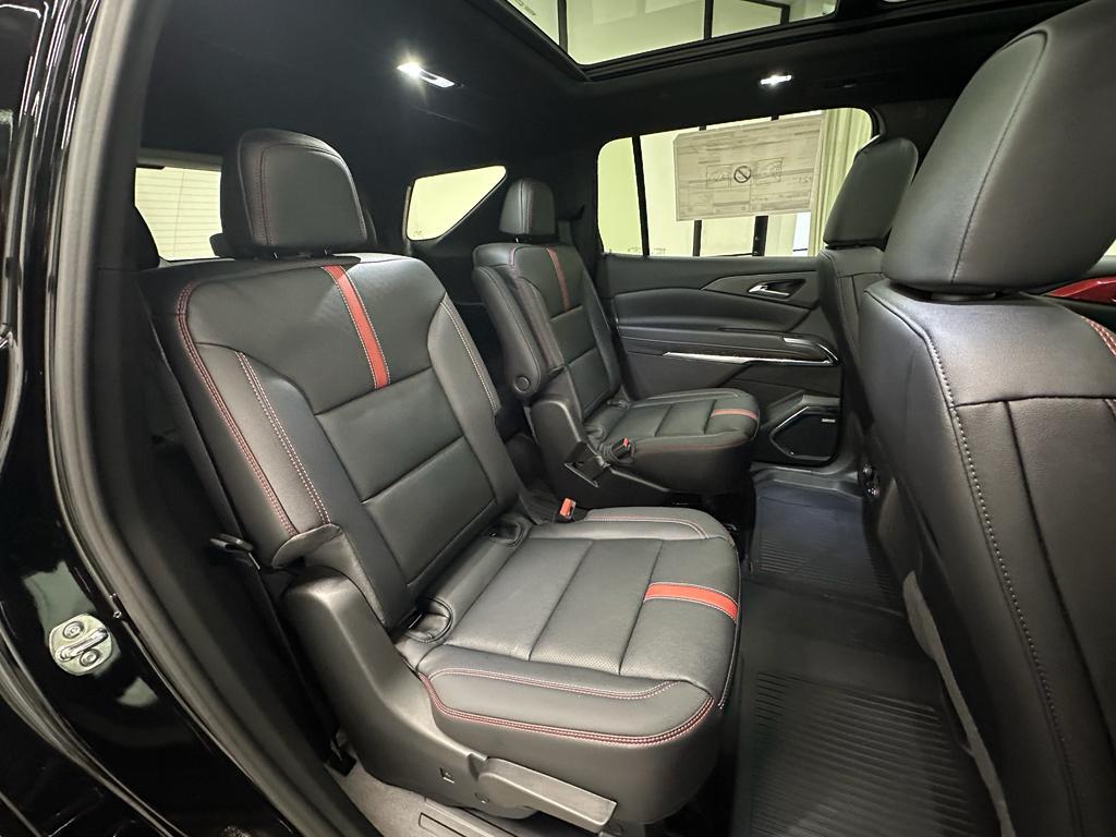 new 2026 Chevrolet Traverse car, priced at $58,771