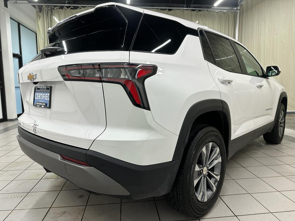 used 2025 Chevrolet Equinox car, priced at $24,788