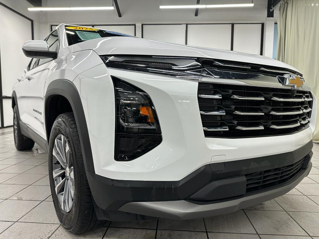 used 2025 Chevrolet Equinox car, priced at $24,788