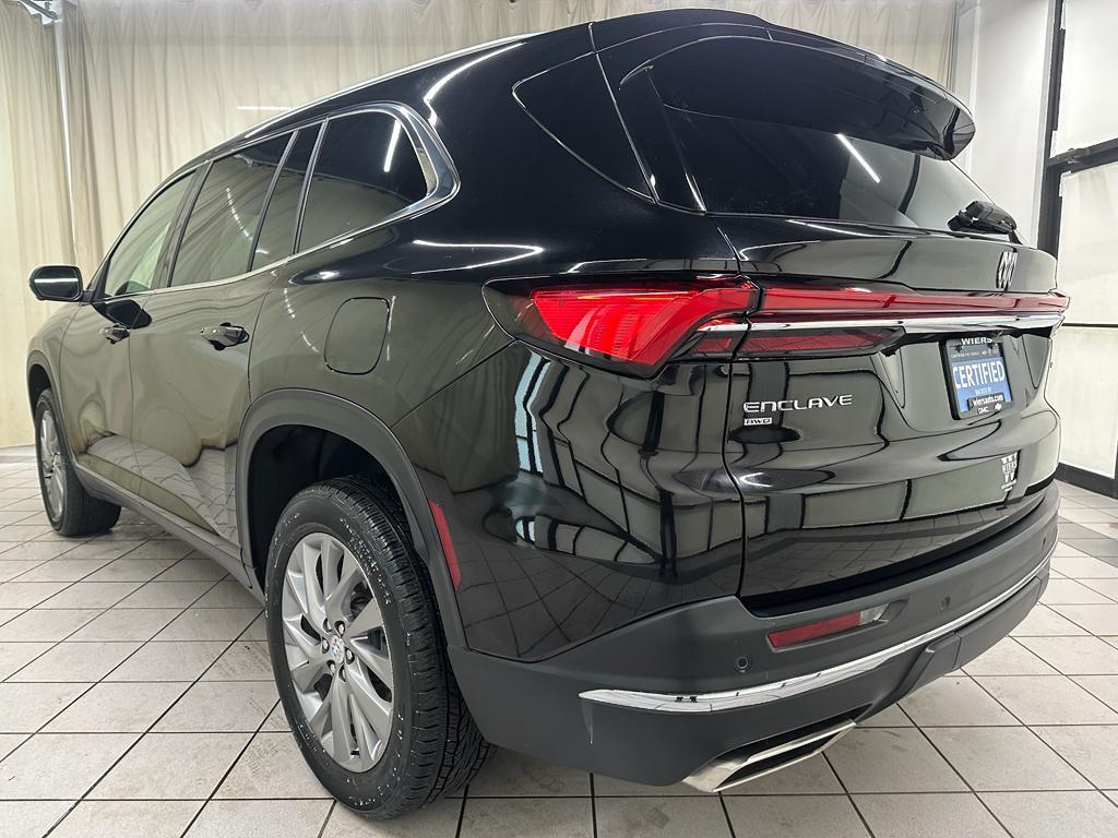 used 2025 Buick Enclave car, priced at $36,885