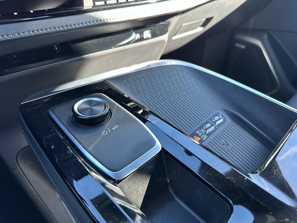 used 2025 Buick Enclave car, priced at $36,885