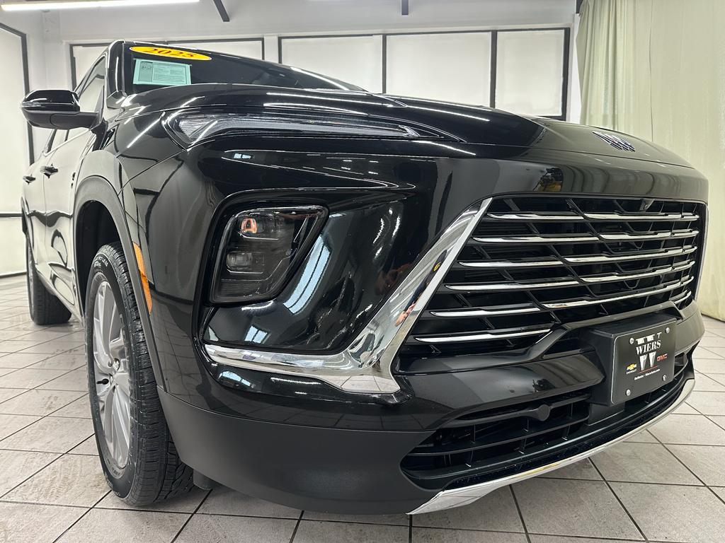 used 2025 Buick Enclave car, priced at $36,885