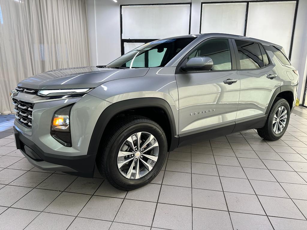 used 2025 Chevrolet Equinox car, priced at $27,588