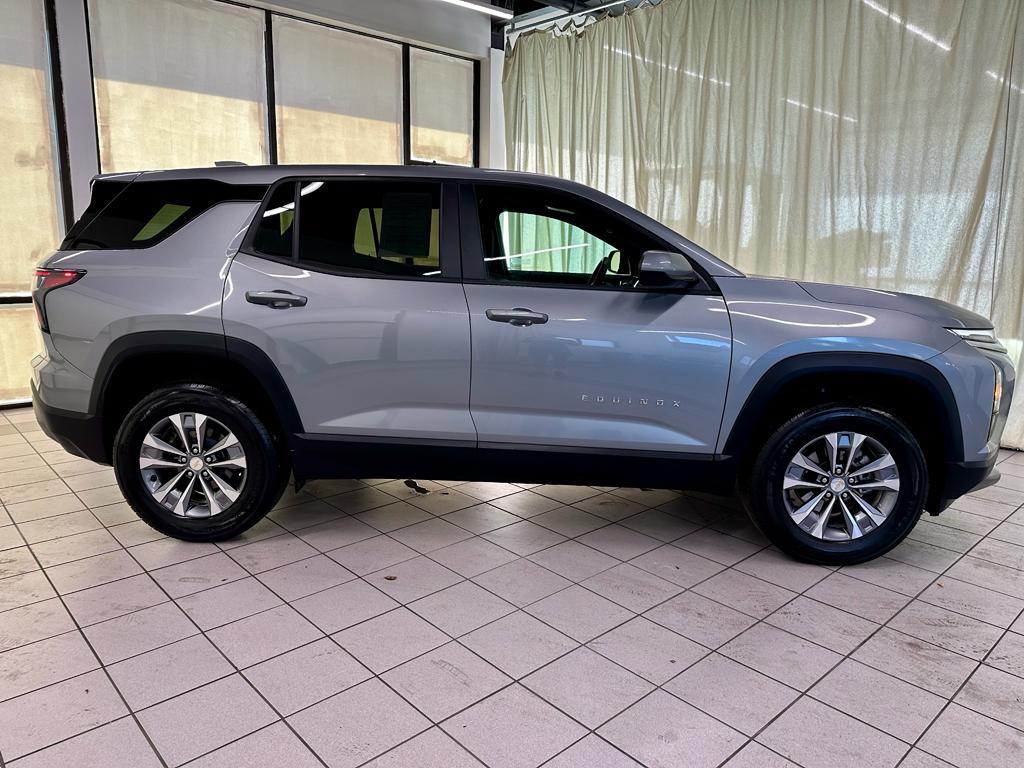 used 2025 Chevrolet Equinox car, priced at $27,588