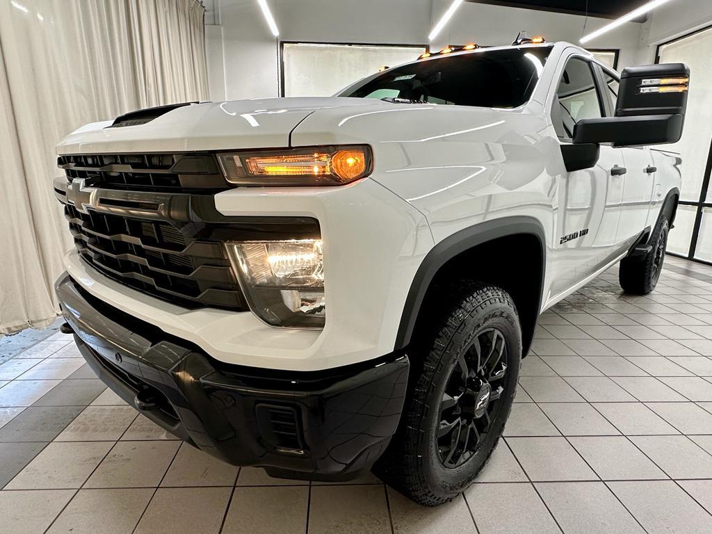 new 2025 Chevrolet Silverado 2500 car, priced at $55,885
