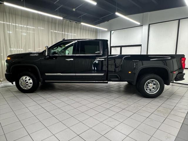 used 2024 Chevrolet Silverado 3500 car, priced at $77,890