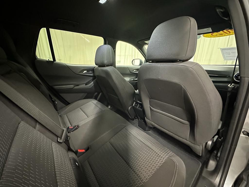 used 2025 Chevrolet Equinox car, priced at $24,388