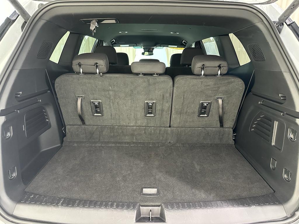 used 2025 GMC Acadia car, priced at $36,885