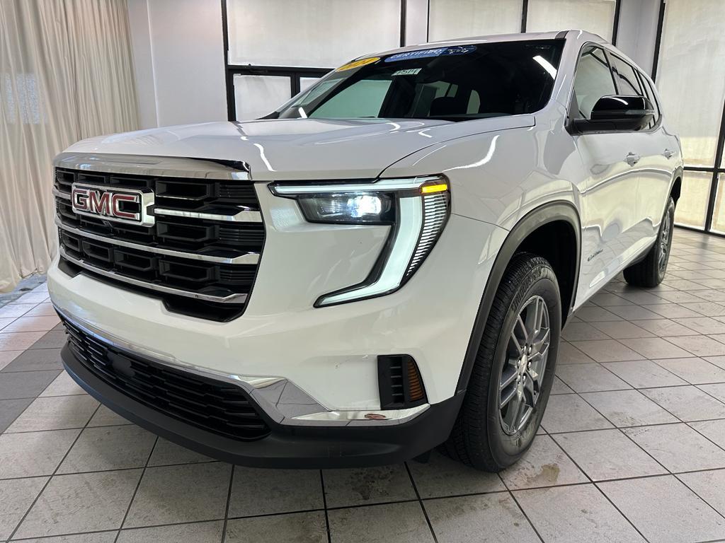 used 2025 GMC Acadia car, priced at $36,885