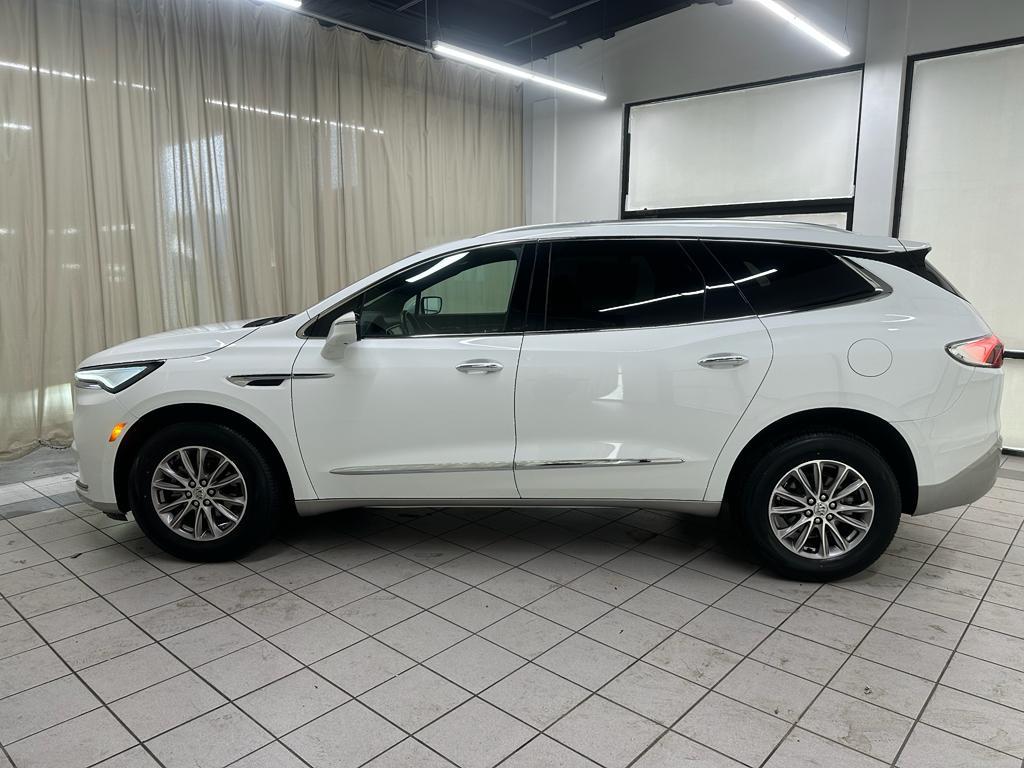 used 2024 Buick Enclave car, priced at $33,588