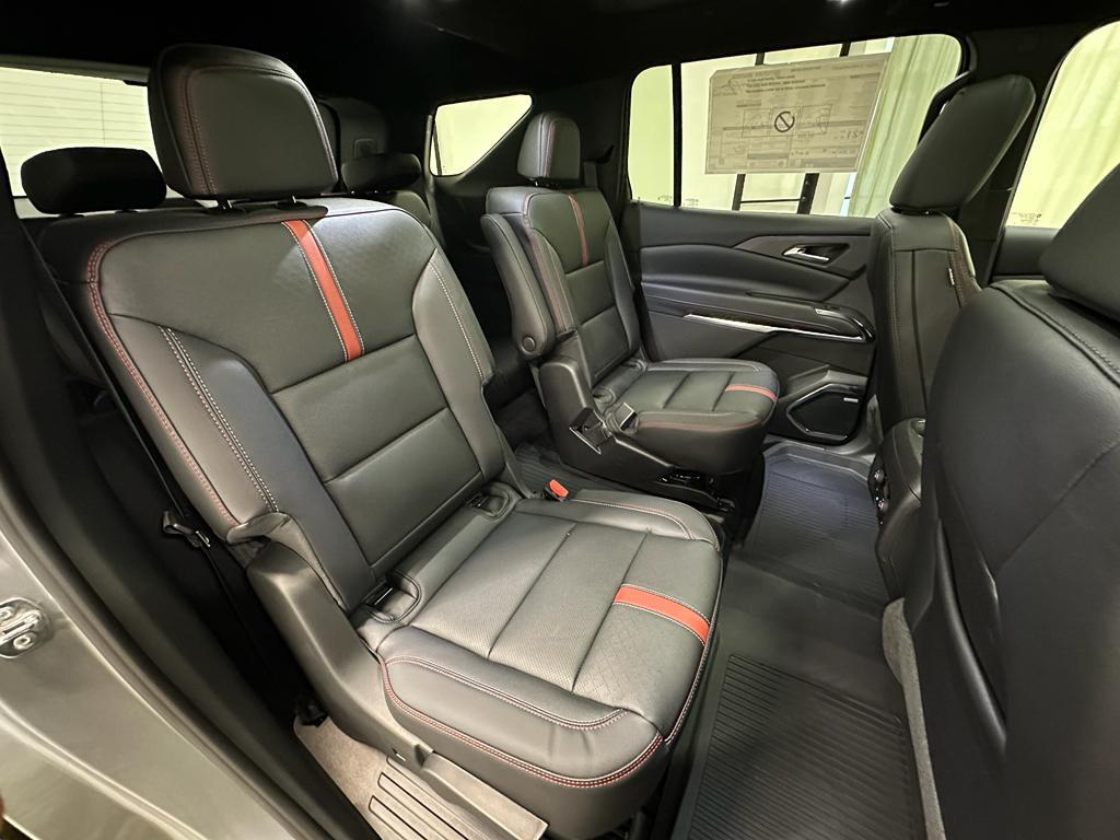 new 2026 Chevrolet Traverse car, priced at $58,771